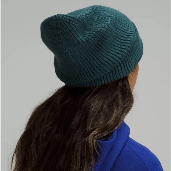 Lululemon Ribbed Merino Wool Knit Beanie Winter Hat Green Jasper Nwt - Picture 2 of 8